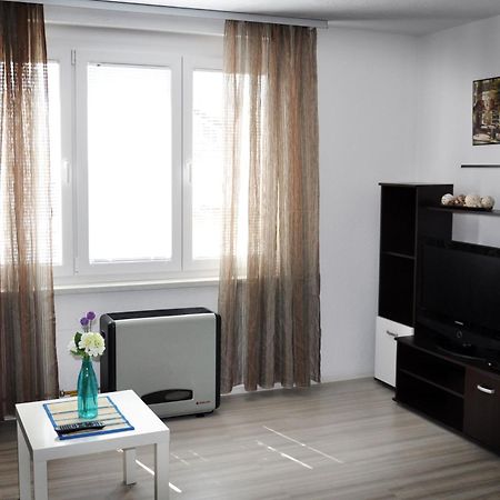 Apartamento Studio Ella Sarajevo Habitación foto
